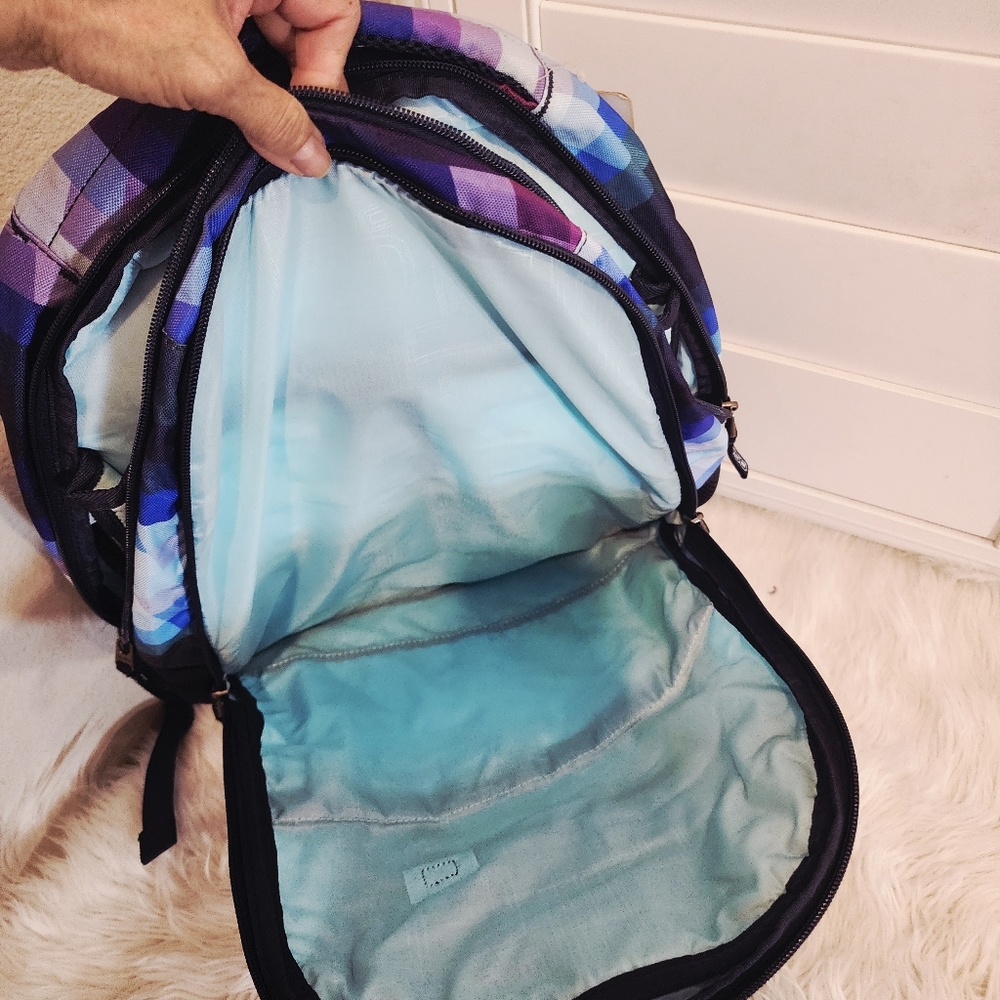 OGIO® Turbine Backpack With 17" Laptop Pocket, Kaleidoscope New With Tags - Picture 7 of 11